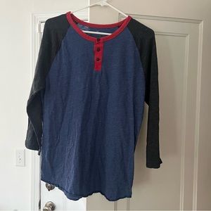 American Eagle Long Sleeve Tee
